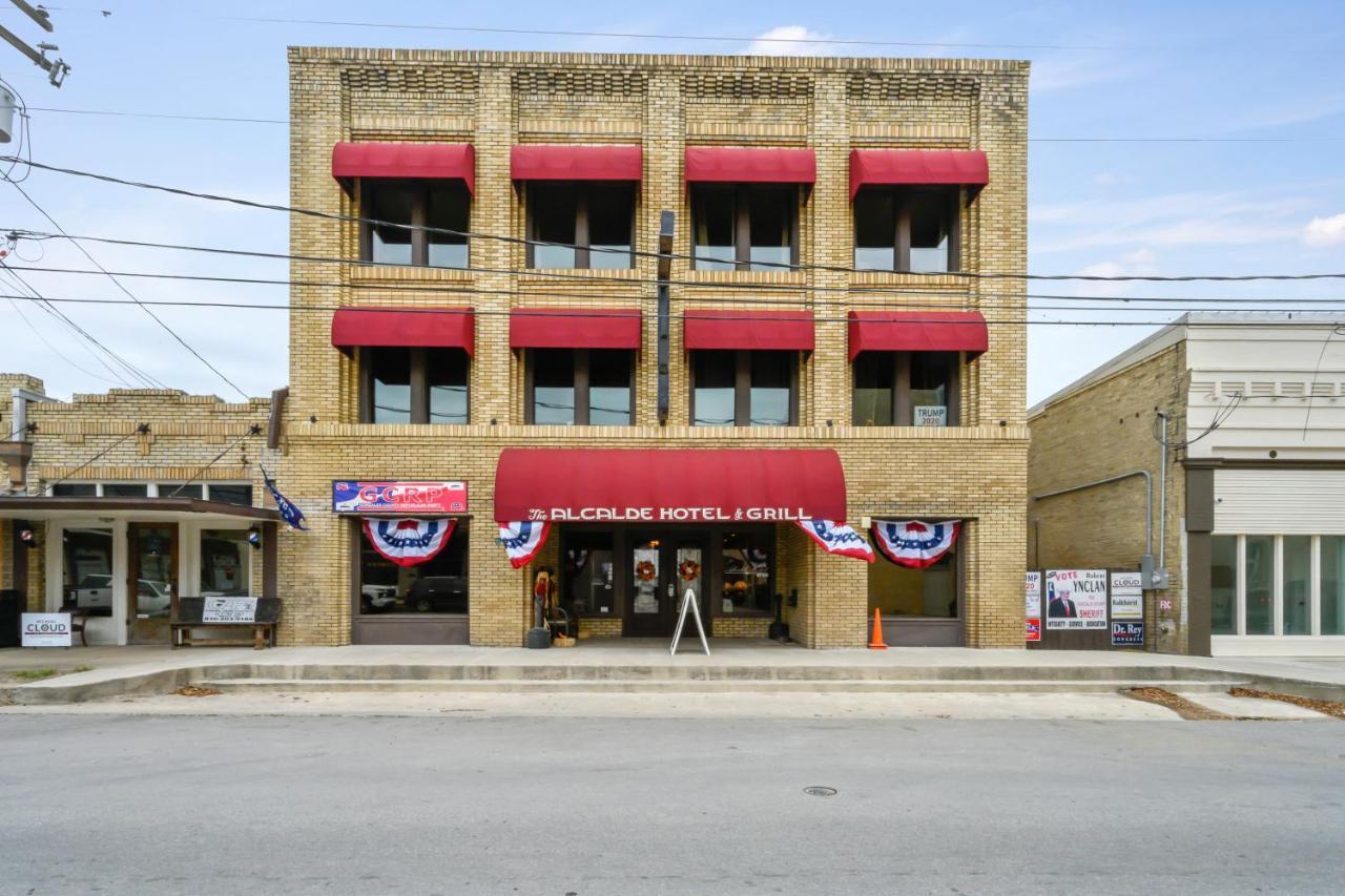 Gonzales The Alcalde Hotel By Oyo מראה חיצוני תמונה