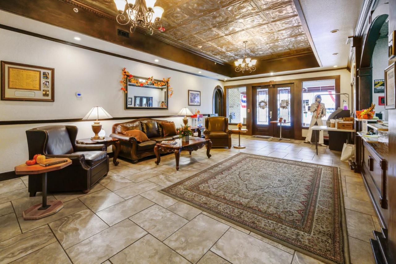Gonzales The Alcalde Hotel By Oyo מראה חיצוני תמונה